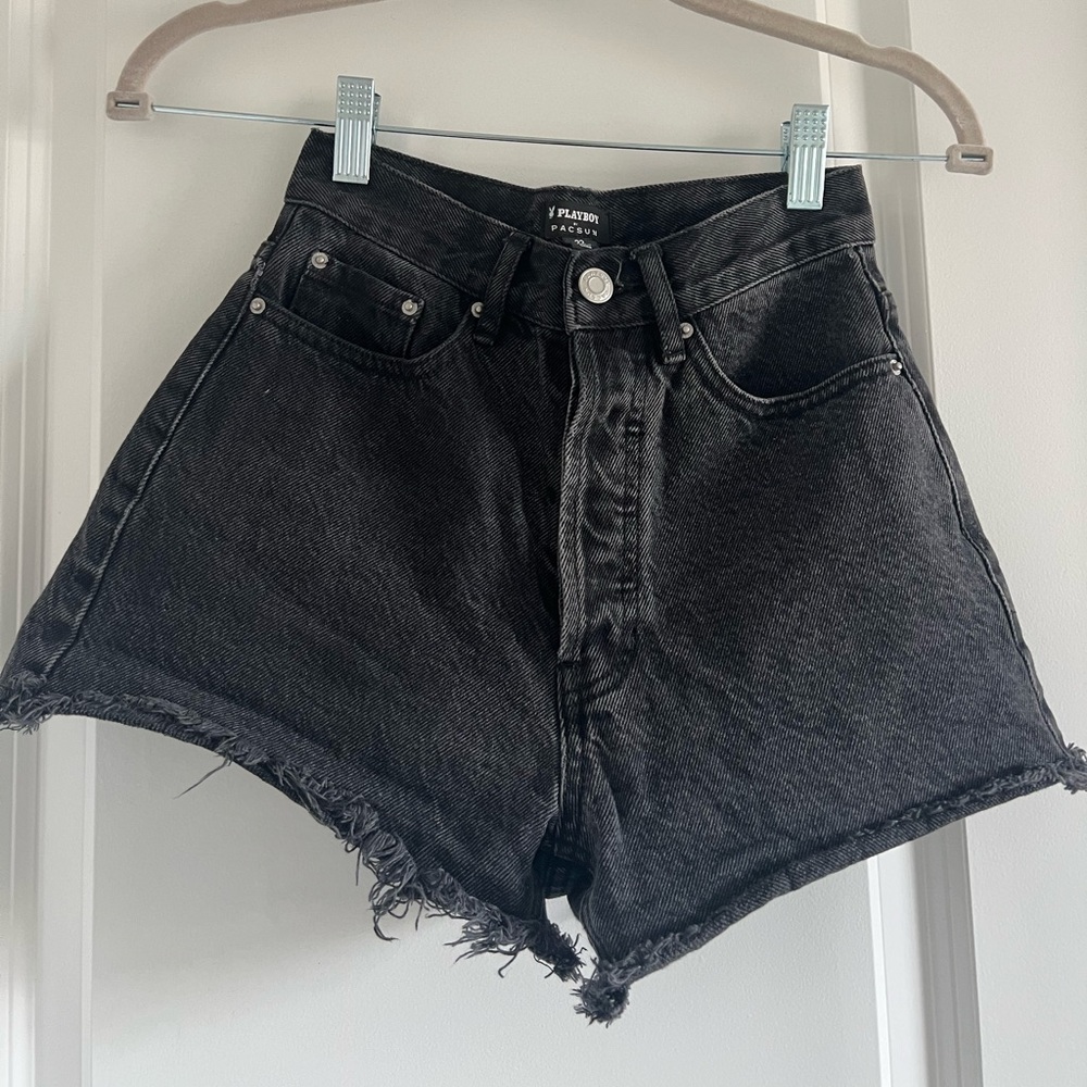PACSUN X PLAYBOY SHORT SHORTS